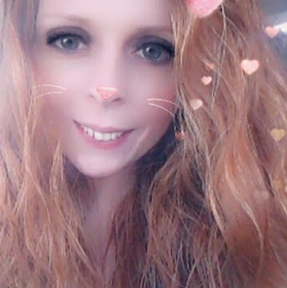 Meet your Posher, Maurisa - Picture 2 of 2